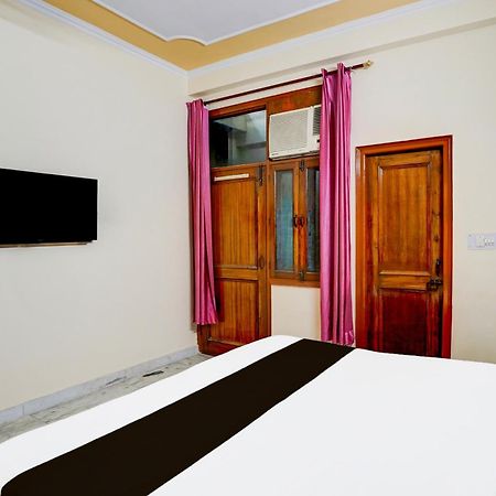 Hotel O Nd Home Cottage Ґазіабад Екстер'єр фото